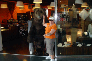 Anne in Shopping Mall